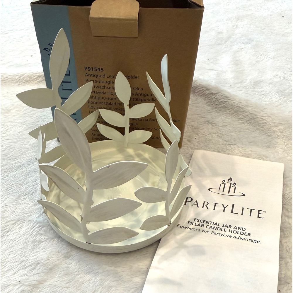 PartyLitew Antiqued Leaf Jar Holder White Metal‎ Candle Sleeve P91545 Botanical